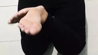 Indian girlfriend Hot exercise - big ass