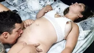 I find my cousin masturbating