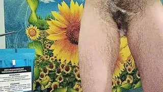 Soapy hairy pussy and butts closeup. Piss.