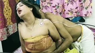 Indian new Bhabhi sex! First night hardcore sex!!