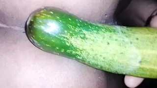 Pakistani bhabhi use cucumber and cuming part 2