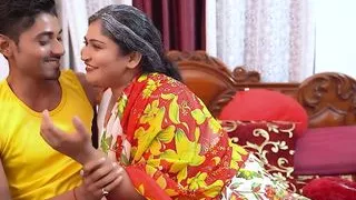 Desi old lady wants my big cock for hardcore fuck ( Hindi audio )