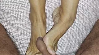 Selena's feet posing and cum creaming