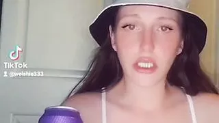 Ich liebe diese Tik Tok Schlampe