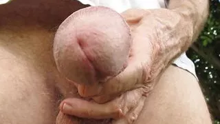 Hairyartist in Utility Worker encounter