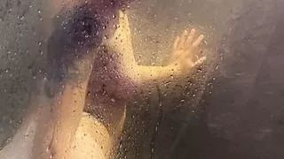 Arab girl takes off her hijab because she is very horny and wants to fuck