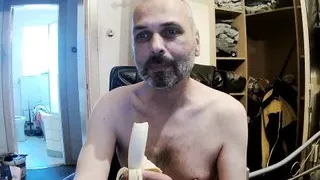 eating banana