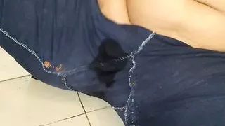 Widow Bhabhi releases sexual juices while masturbating