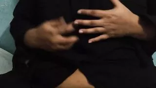 Iranische schöne Frau heißes Pressen große Titten Fingersatz vaginaler Sex