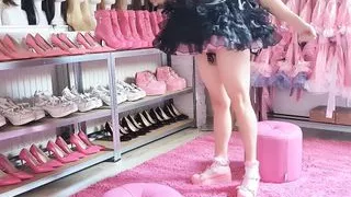 Sissy faggot joyce in the sissy market