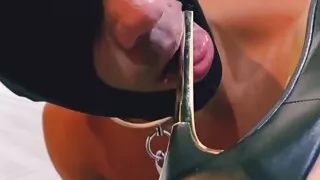 Foot fetish for Mistress Lara from a slave