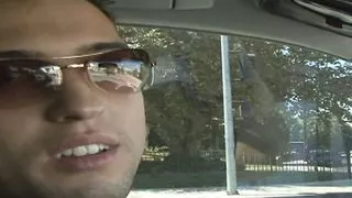 Im Park ein Paar gefunden das eine Anleitung will