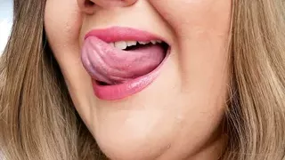 Playful tongue - BBW tongue fetish