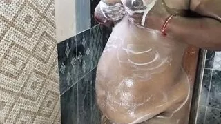 Hot desi bhabi nude show..and boobs massage...desi bhabi nude bath in bathroom..