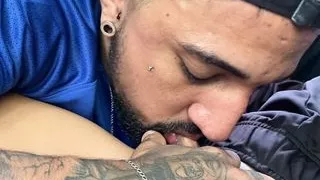 Chupando o maior grelo do Brasil