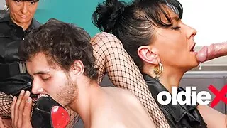 Kinky Cougar in Fishnet satisfies her Dirty Needs