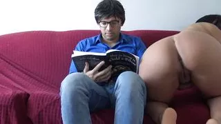 Nerdy virgin stepbrother ignores my big ass and asshole completely