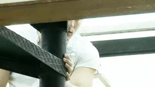 Blonde notgeile ehefrau fickt den nachbarn und laesst sich fast schwaengern