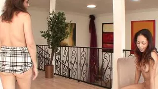 Stepmom lick my Pussy till the end