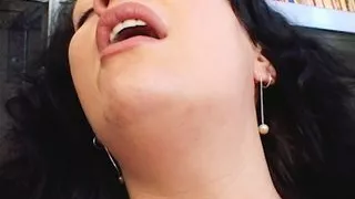 Outstanding German MILF adores stuffing her dildo deep inside