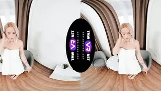 TmwVRnet - Amy Douxxx - Blonde needs solitude, but gets company