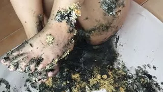 lick and enjoy my feet with cake my pig