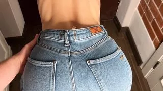 Anal. Beautiful white girl gets horny because of a dick in the ass