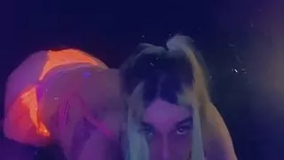 Sexy Party Girl wants to be Fucked