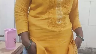 Rosielombia musterbation in home