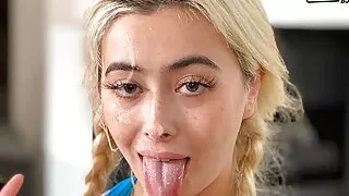 BJRAW Chloe Surreal lands a load