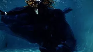 UNDERWATER shooting - full backstage