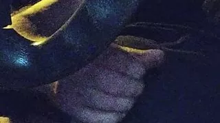 Meinen großen weißen Schwanz im Truck wichsen Daddy masturbiert und sperma