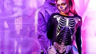 EroticaX - Sexy Zombie Romantic Halloween Surprise