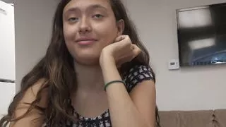 junge brunette mit festen titten haelt ohne widerspruch den hintern beim ficken hin